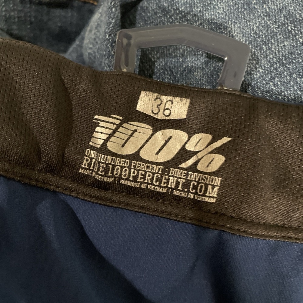 Celium Enduro Trail Shorts Men's 36‎ Navy Blue 100% Outdoor Sport Mtb Biking - Picture 11 of 11